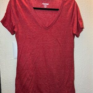 Old Navy Red V-Neck Short Sleeve Tee